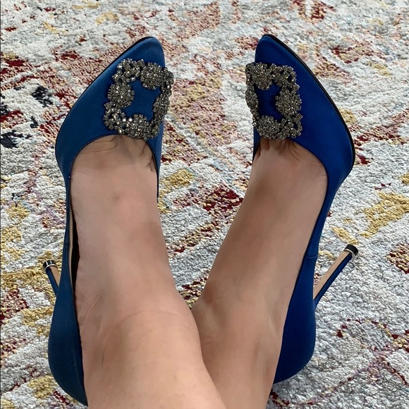 Manolo Blahnik Shoes - Manolo Blahnik Hangisi Sz 38.5